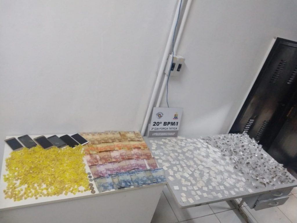 Trio é preso por tráfico em Caraguatatuba