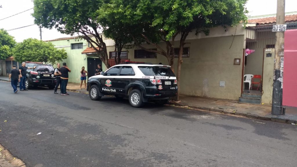 Polícia Civil de Campos do Jordão prende suspeito de chantagear mulheres com fotos e vídeos íntimos