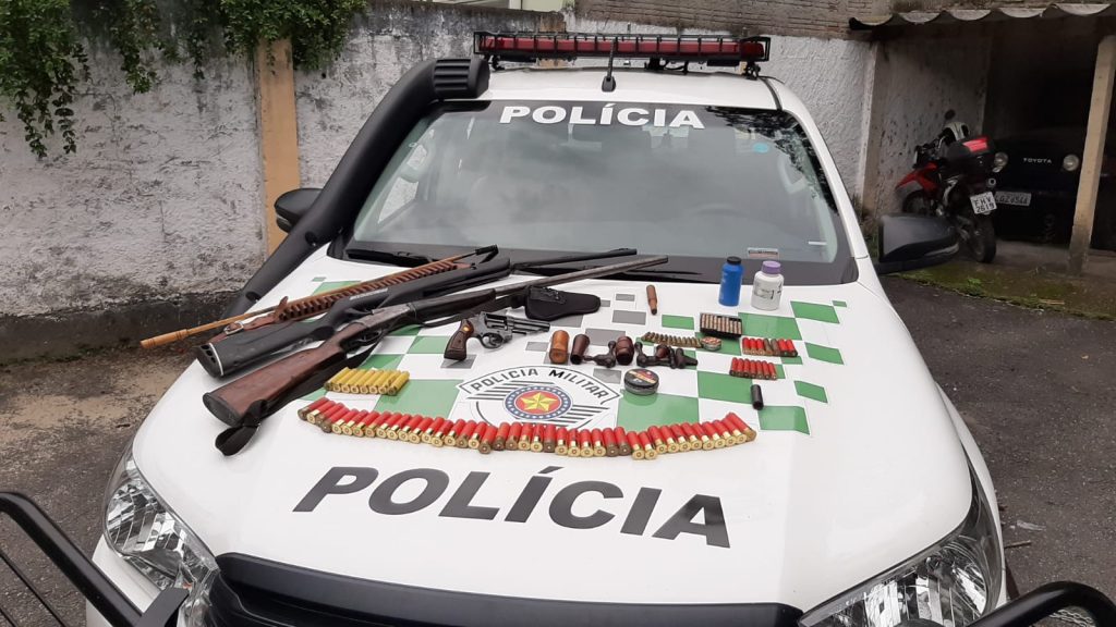 Dupla é presa por crime ambiental em fazenda em Lavrinhas