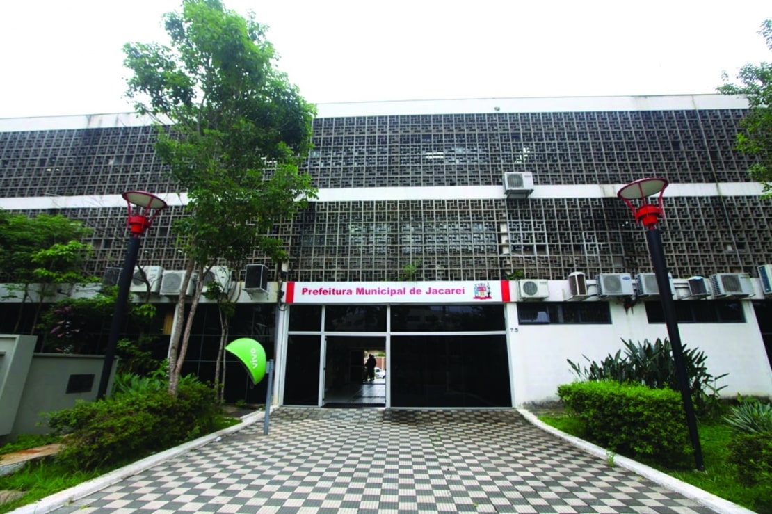 Prefeitura de Jacareí oferece descontos de até 90% em débitos municipais