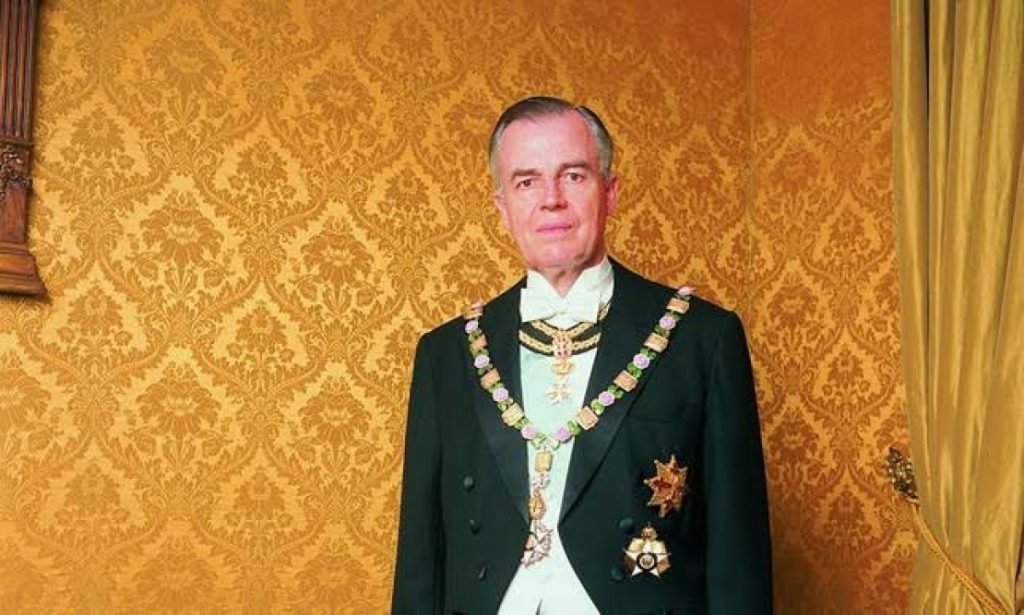 Defensor da volta da monarquia, príncipe Orleans e Bragança visita o Vale neste domingo