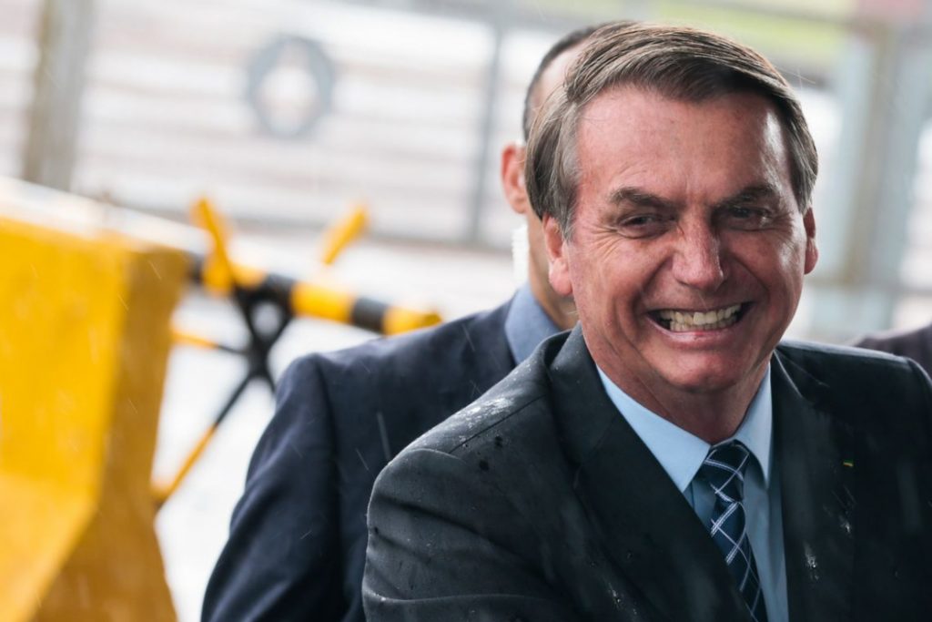Bolsonaro sanciona projeto anticrime aprovado pelo Congresso
