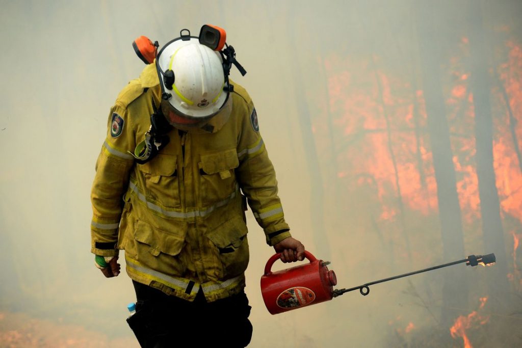Incêndios: autoridades australianas pedem retirada de 240 mil pessoas