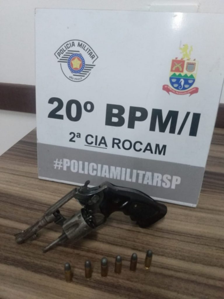Polícia Militar apreende dois adolescentes com arma em Caraguatatuba