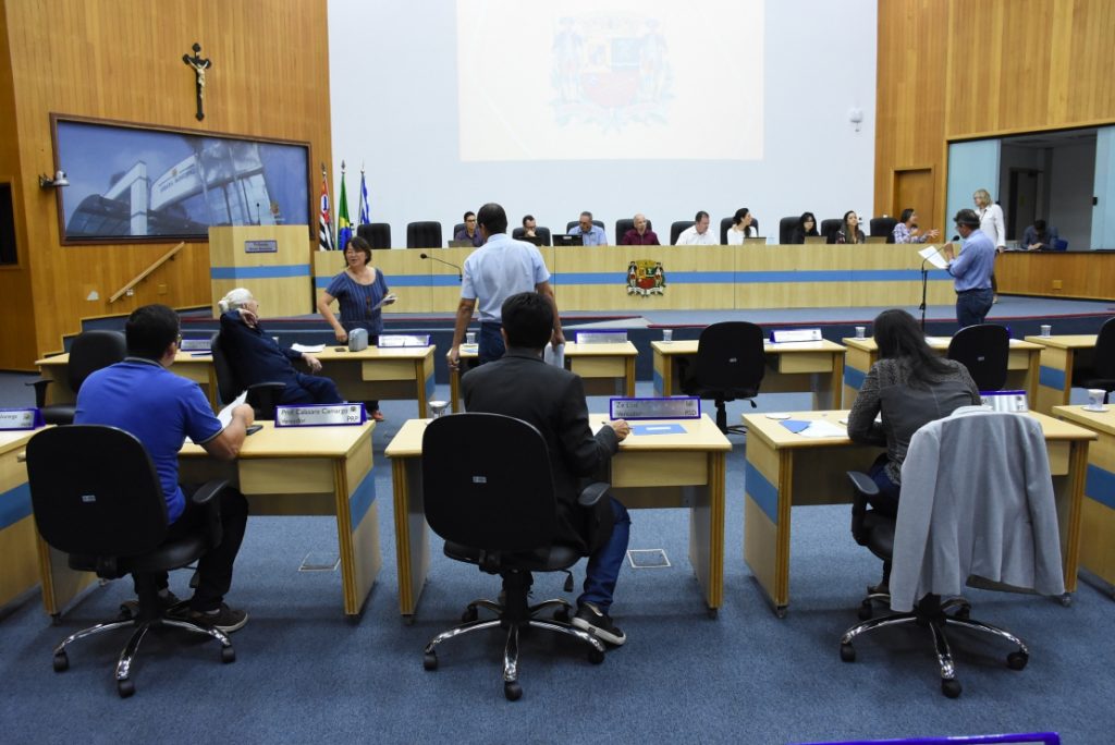 Câmara de São José pede rejeição de ação sobre comissionados