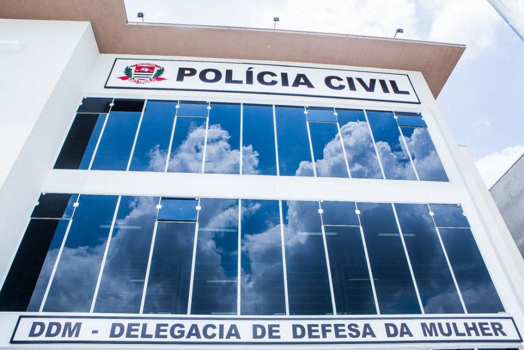 Homem é preso suspeito de abusar de crianças de seis e sete anos em Caraguatatuba