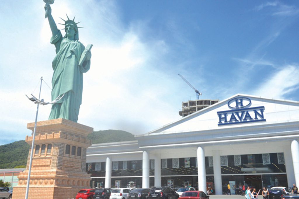 Loja de departamentos abre 150 vagas de emprego em Jacareí