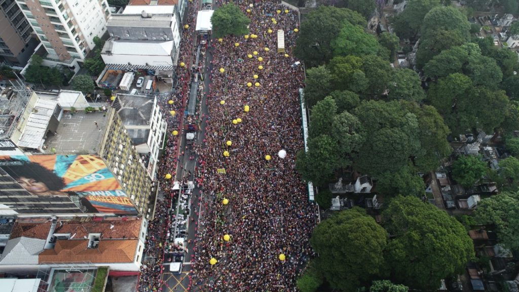 Cidade de São Paulo tem baleados e 413 pessoas detidas durante Pré-Carnaval