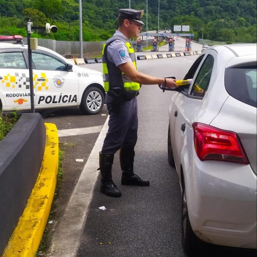 Polícia flagra mais de 2.800 motoristas alcoolizados até agora no carnaval paulista