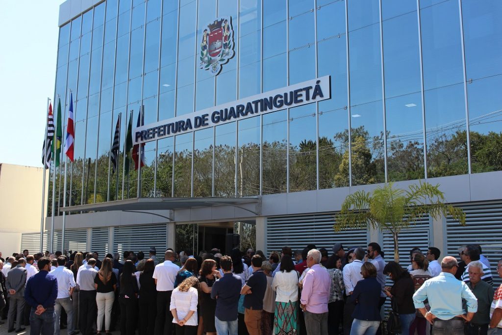 Aeroporto e anel viário são metas de Soliva em Guaratinguetá