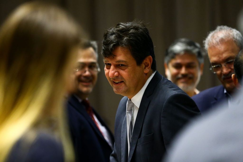 Coronavírus: casos suspeitos no Brasil caem de 11 para 9