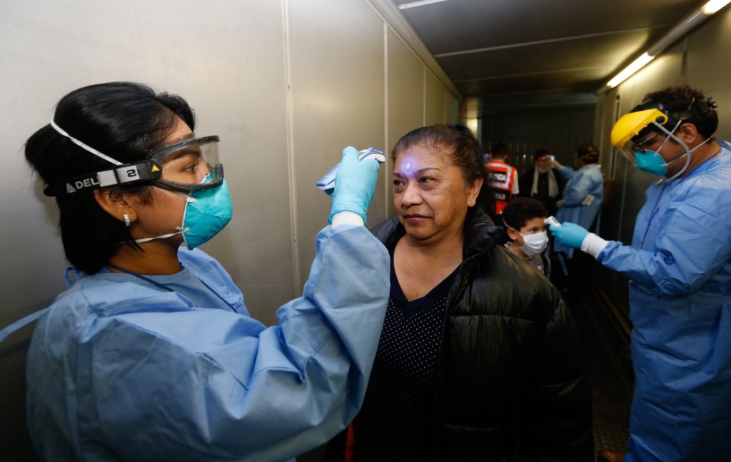 Pindamonhangaba fará testagem de mil servidores que atuam na linha de frente contra o coronavírus