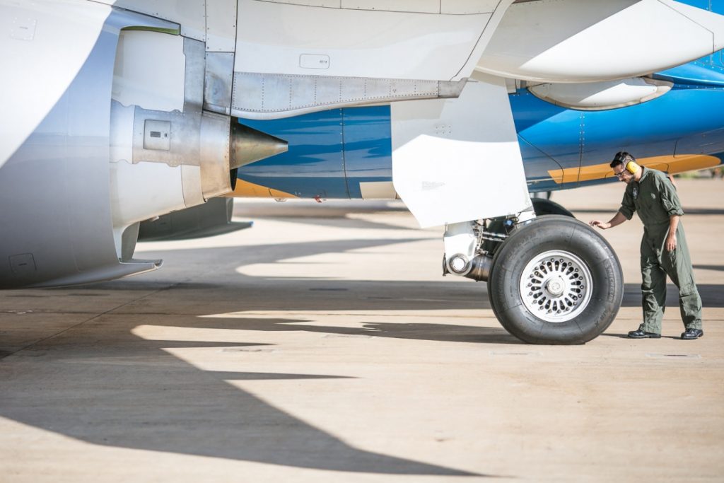 Aumento da crise causada por pandemia já ameaça Embraer