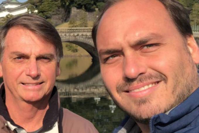 PF teria identificado Carlos Bolsonaro como mentor das ‘fake news’ contra o STF