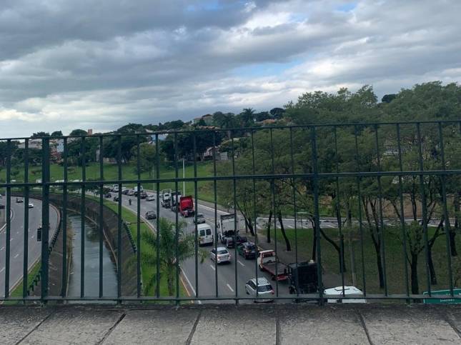 Carreata pede pelo fim do 'isolamento radical' em São José