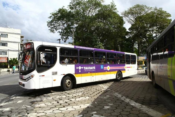 Acordo com sindicato evita greve e garante transporte nesta sexta em Taubaté