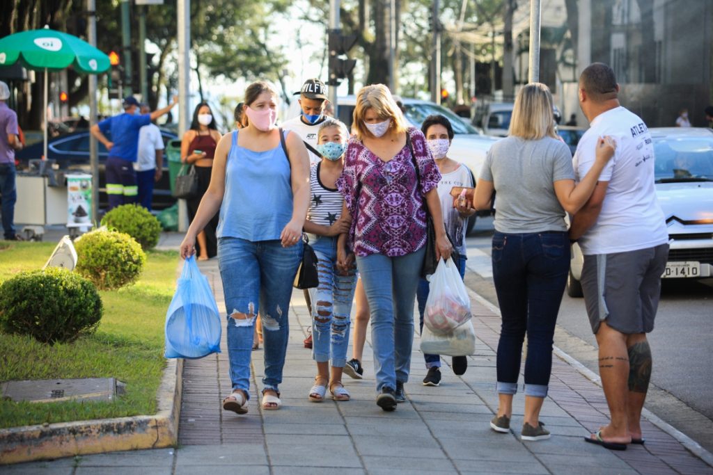 Brasil chega a 50.617 mortos e 1,085 milhão de casos confirmados de covid-19