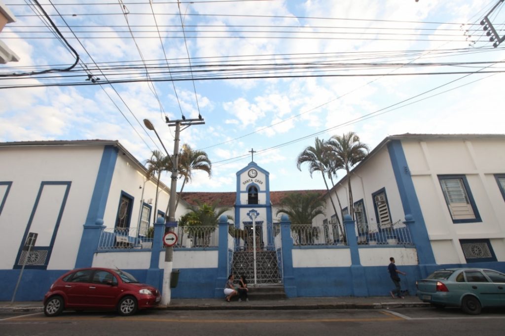 CPI aponta indícios de superfaturamento em gestão do Próvisão na Santa Casa de Jacareí