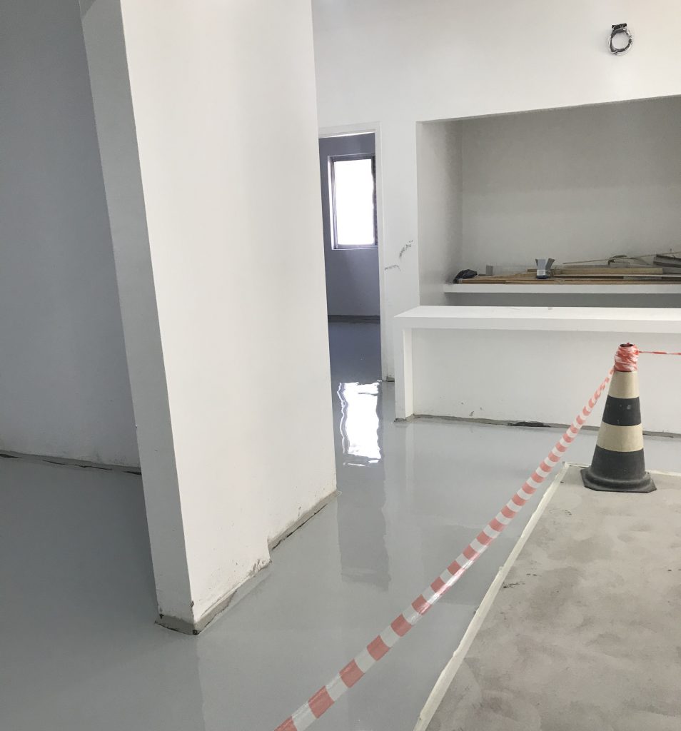 Empresa doa materiais e serviços de mão de obra para ampliação da UTI do Hospital Municipal de Caçapava