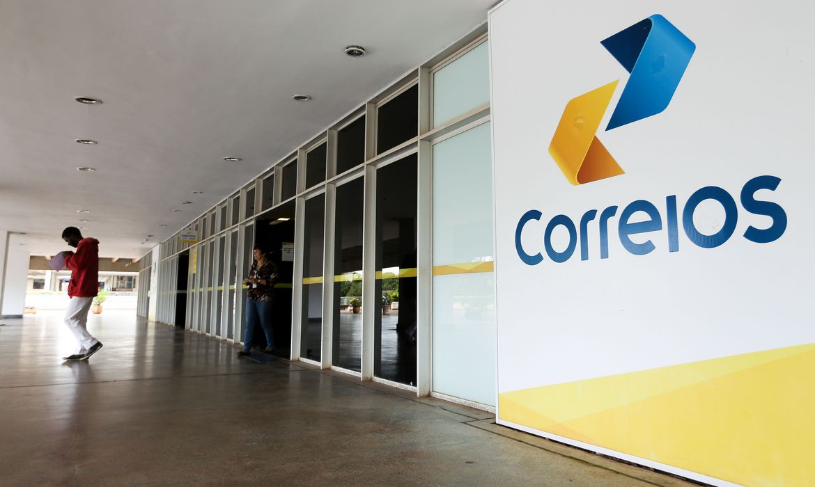 Processo de privatização dos Correios está maduro, diz advogado-geral