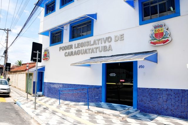 Câmara Caraguatatuba abre inscrições para concurso em três níveis de ensino