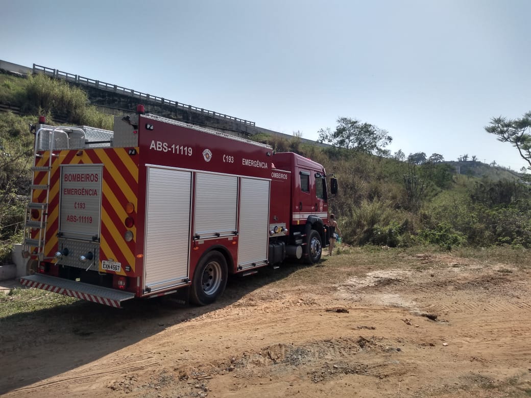 Corpo de homem é encontrado no Rio Cambuí, na Vila São Benedito em São José dos Campos