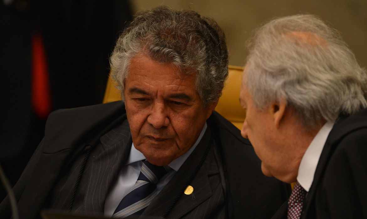 Marco Aurélio votará por permitir depoimento por escrito de Bolsonaro