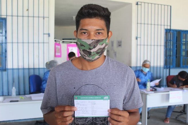 São Sebastião inicia vacinação contra a Covid-19 em indígenas