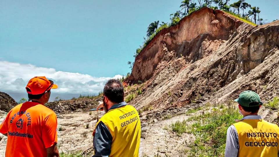 Defesa Civil de São Sebastião reforça o monitoramento nas áreas com risco de deslizamentos