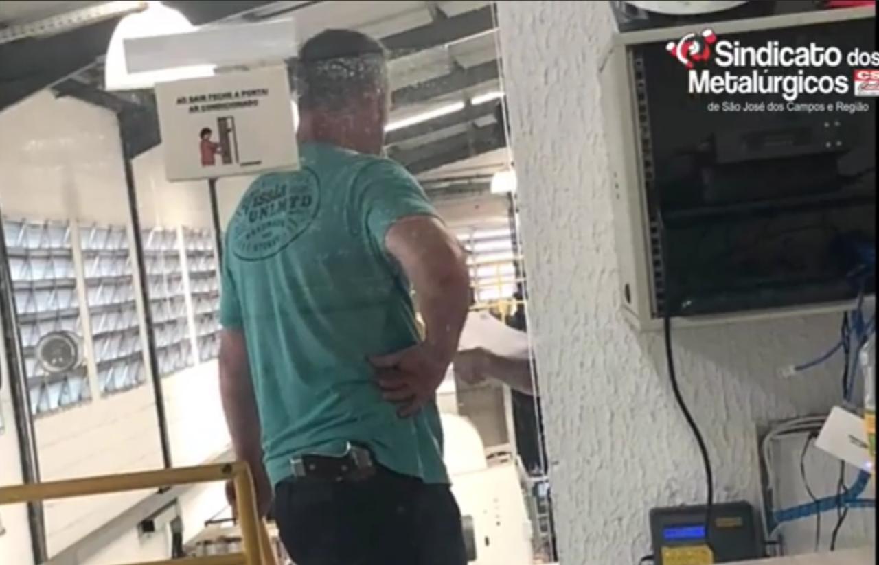 Empresário é acusado de disparar arma de fogo e assediar trabalhadores da Jet Mak