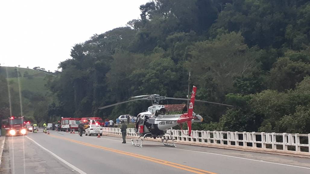 Cinco pessoas ficam feridas em um acidente na Rodovia Oswaldo Cruz em São Luiz do Paraitinga