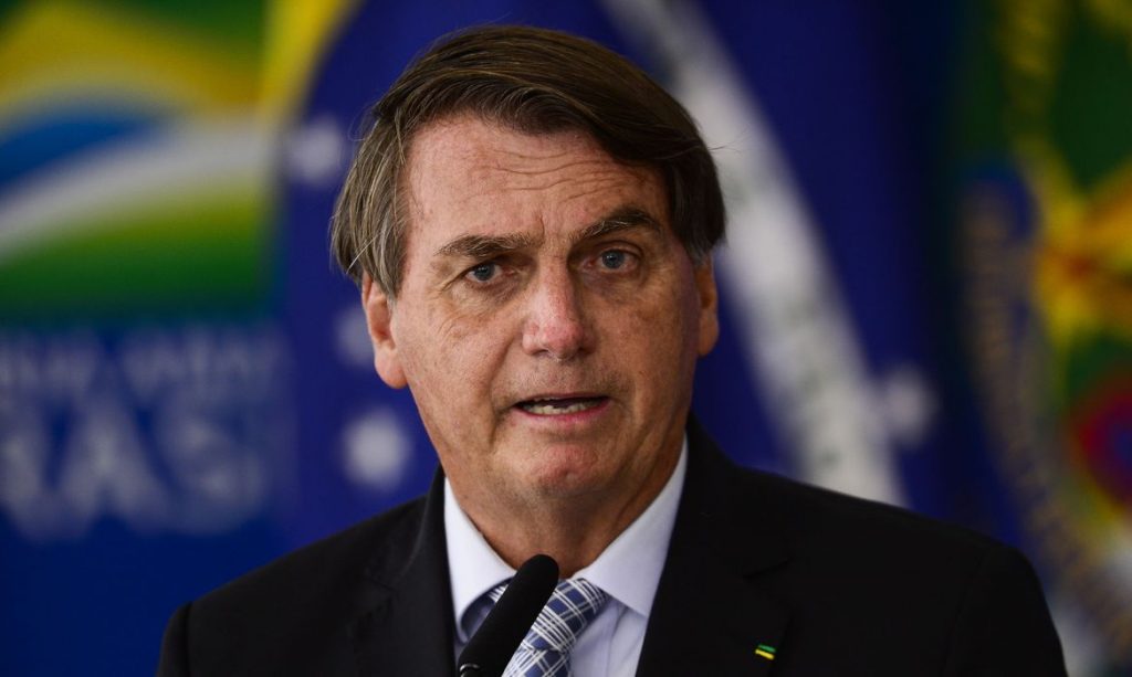Bolsonaro entra com ação no STF questionando inquérito das fake news