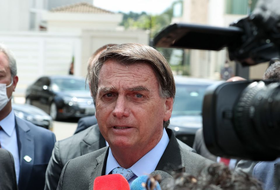 Bolsonaro sanciona lei com mudanças nos critérios de pagamento do BPC
