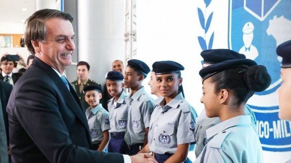 Taubaté é selecionada para receber unidade modelo de escola cívico-militar