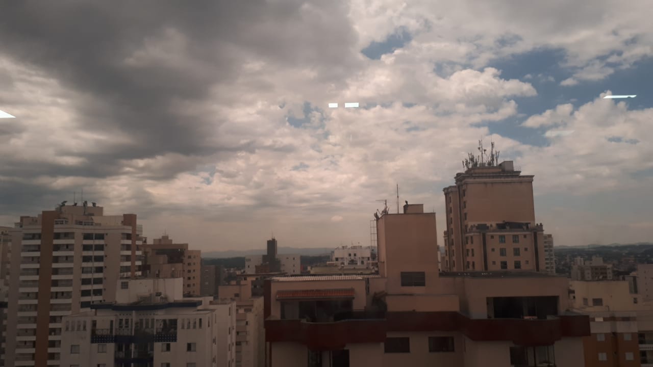 Defesa Civil emite alerta de temporais para o Vale do Paraíba