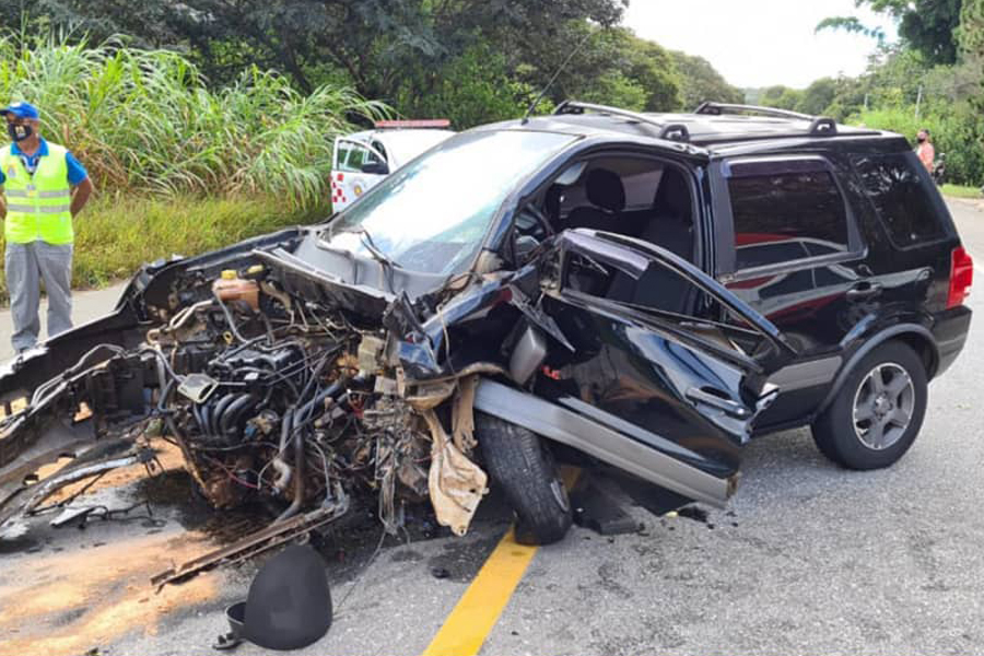 Motorista morre após acidente na rodovia Oswaldo Cruz em São Luiz do Paraitinga