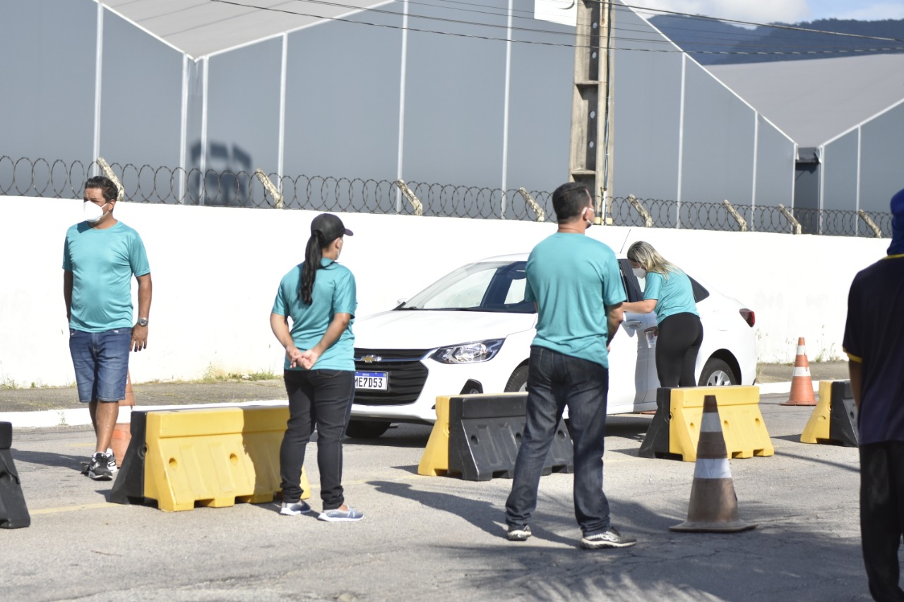 Ilhabela barra entrada de 94 pessoas no município por falta de vacina ou testes contra Covid-19