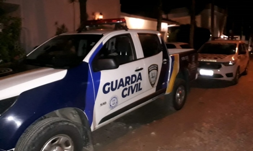 GCM de São Sebastião dispersa cerca de 1.000 pessoas em eventos clandestinos