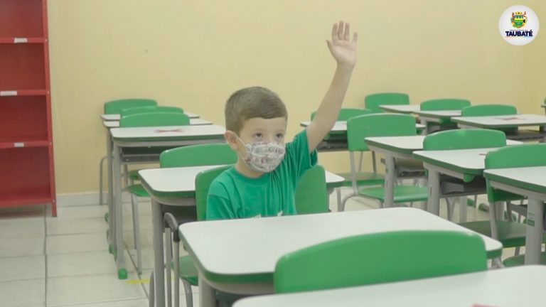 Escolas municipais retomam aulas presenciais nesta segunda-feira em Taubaté