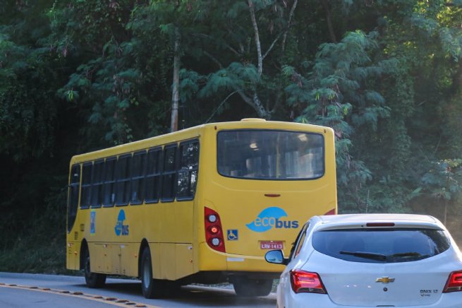 São Sebastião fiscaliza garagem da Ecobus e identifica 24 ônibus sem condições de circulação