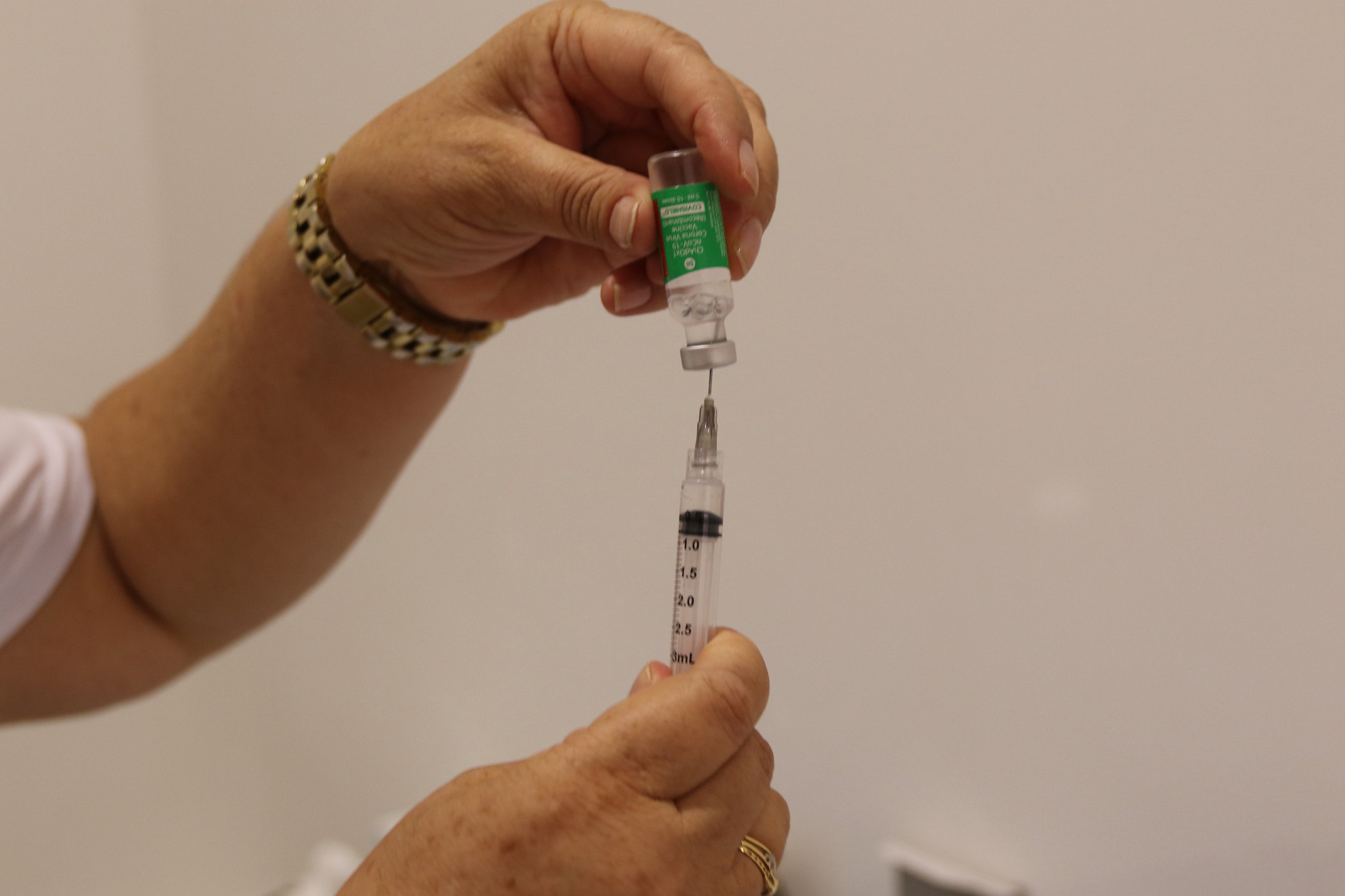 São José dos Campos antecipa vacinação contra Covid-19 para pessoas com 55 e 56 anos
