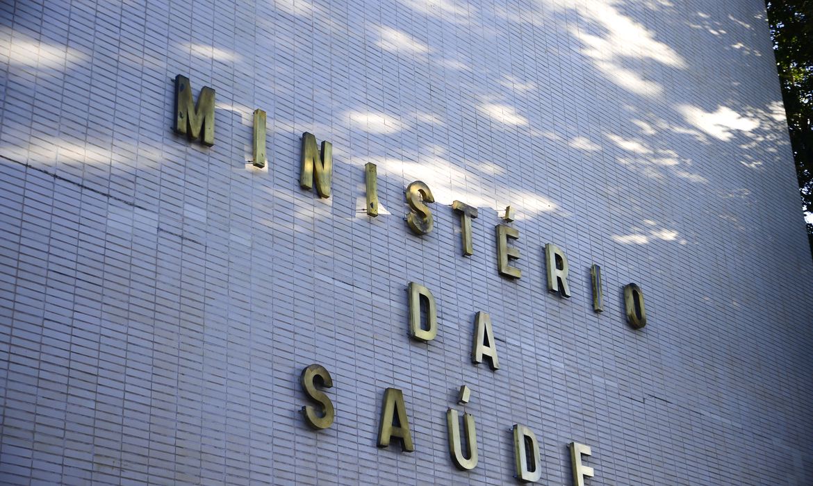 Governo cria Secretaria Extraordinária de Enfrentamento à Covid-19