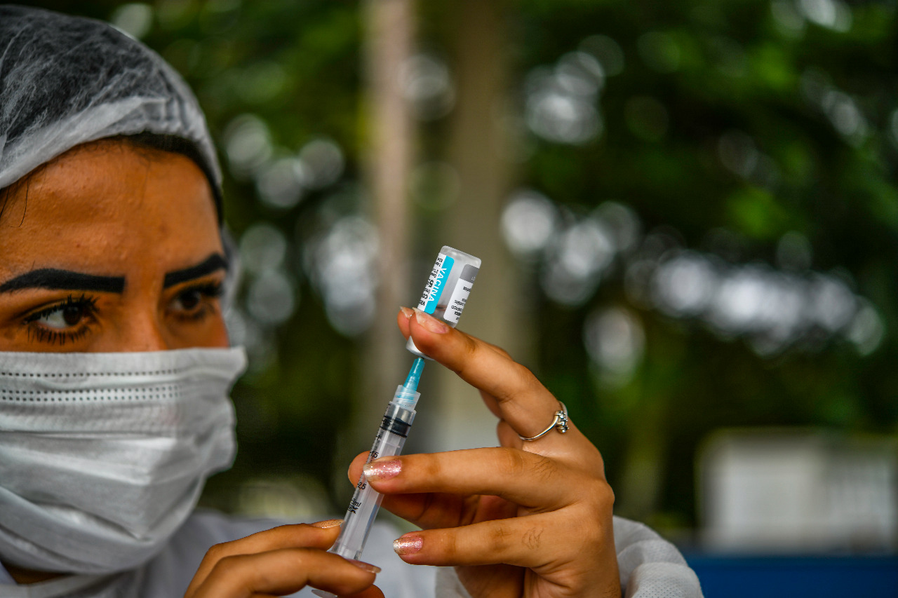 Taubaté atinge a marca de 100 mil pessoas vacinadas contra Covid-19