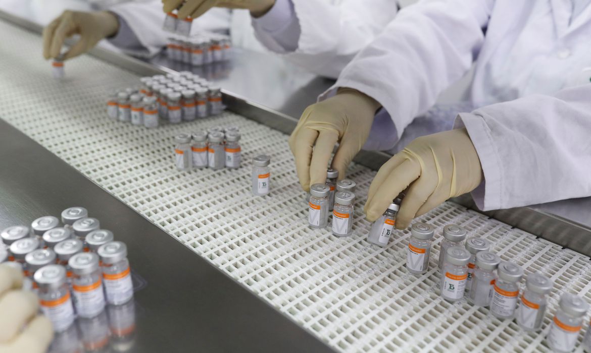 Covid-19: Butantan entrega mais 1 milhão de doses de vacina ao PNI