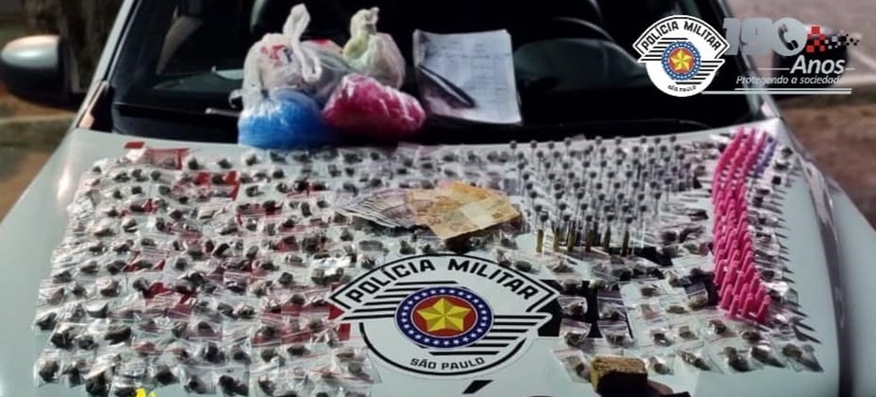 Duas pessoas são presos por tráfico de drogas em São José dos Campos