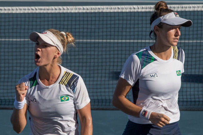 Bronze para o Brasil! Pigossi e Stefani conquistam o 3º lugar no tênis feminino em duplas nos Jogos Olímpicos