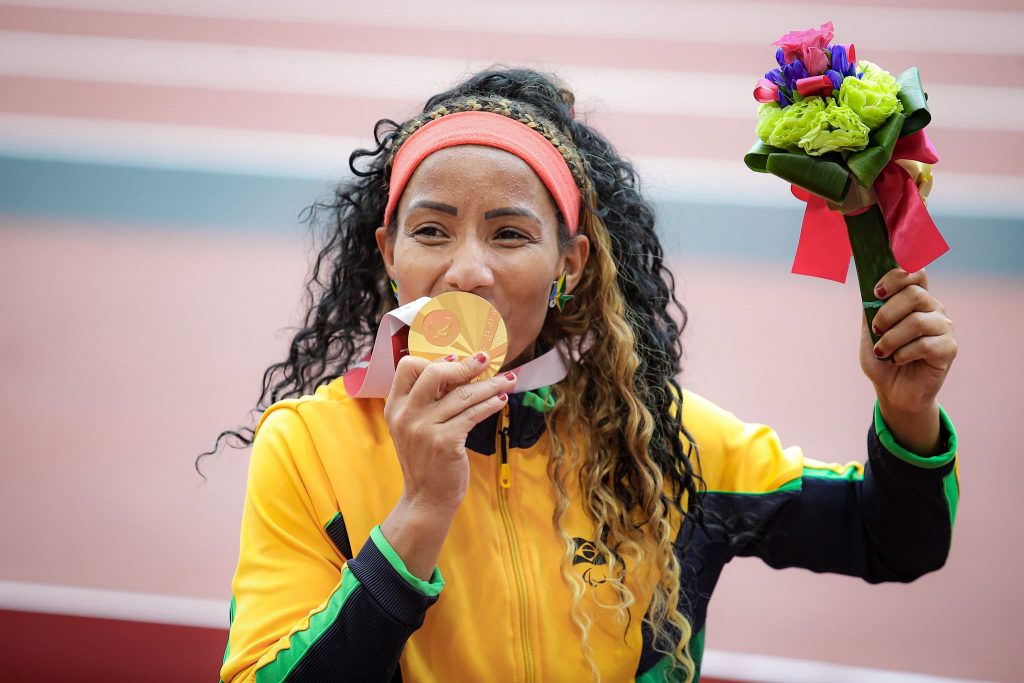 Brasil conquista mais sete medalhas no 3º dia de paralimpíadas