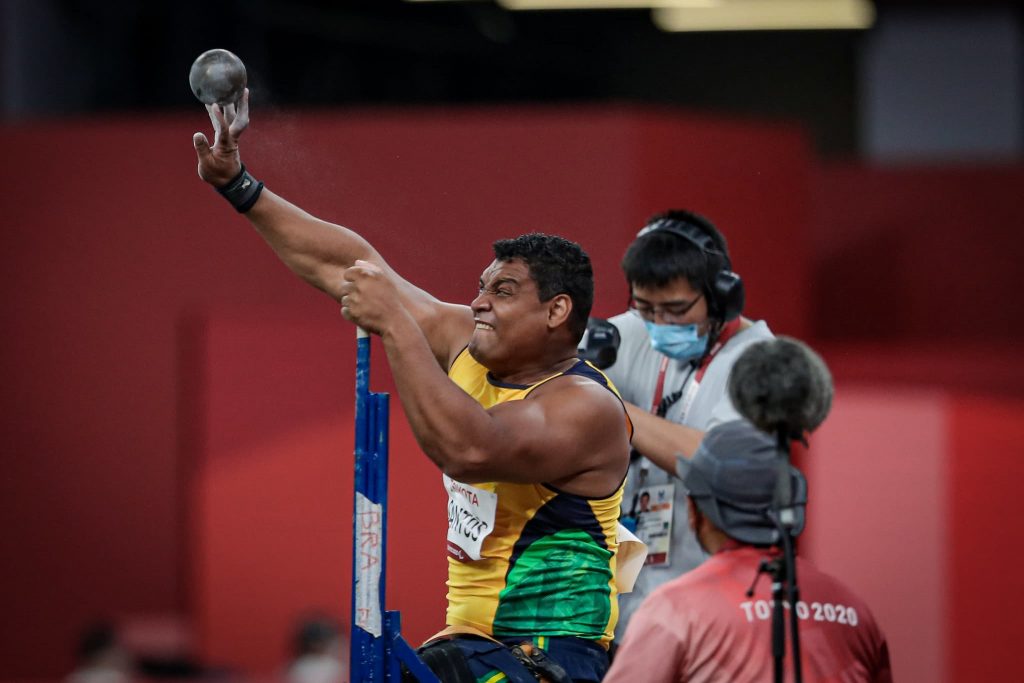 Brasil conquista mais nove medalhas no 3º dia de paralimpíadas