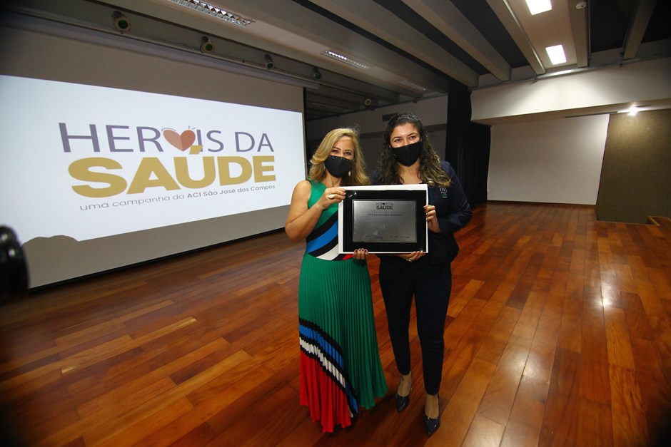 ACI de São José dos Campos concede honraria para profissionais da saúde