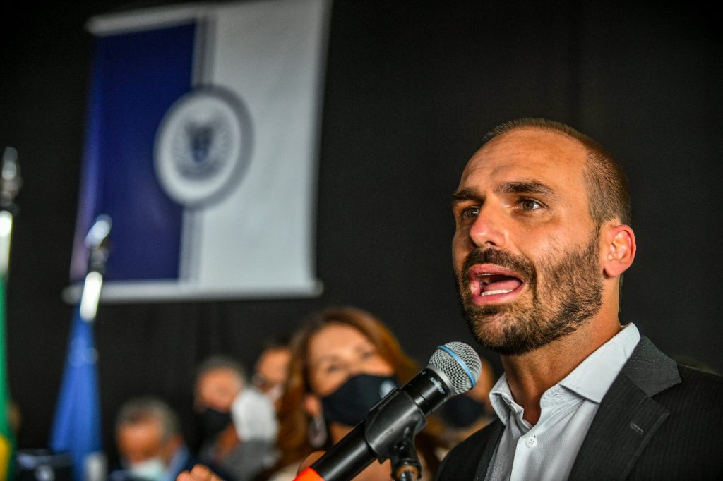 Eduardo Bolsonaro diz que “ideologia de Paulo Freire” causou indisciplina nas escolas